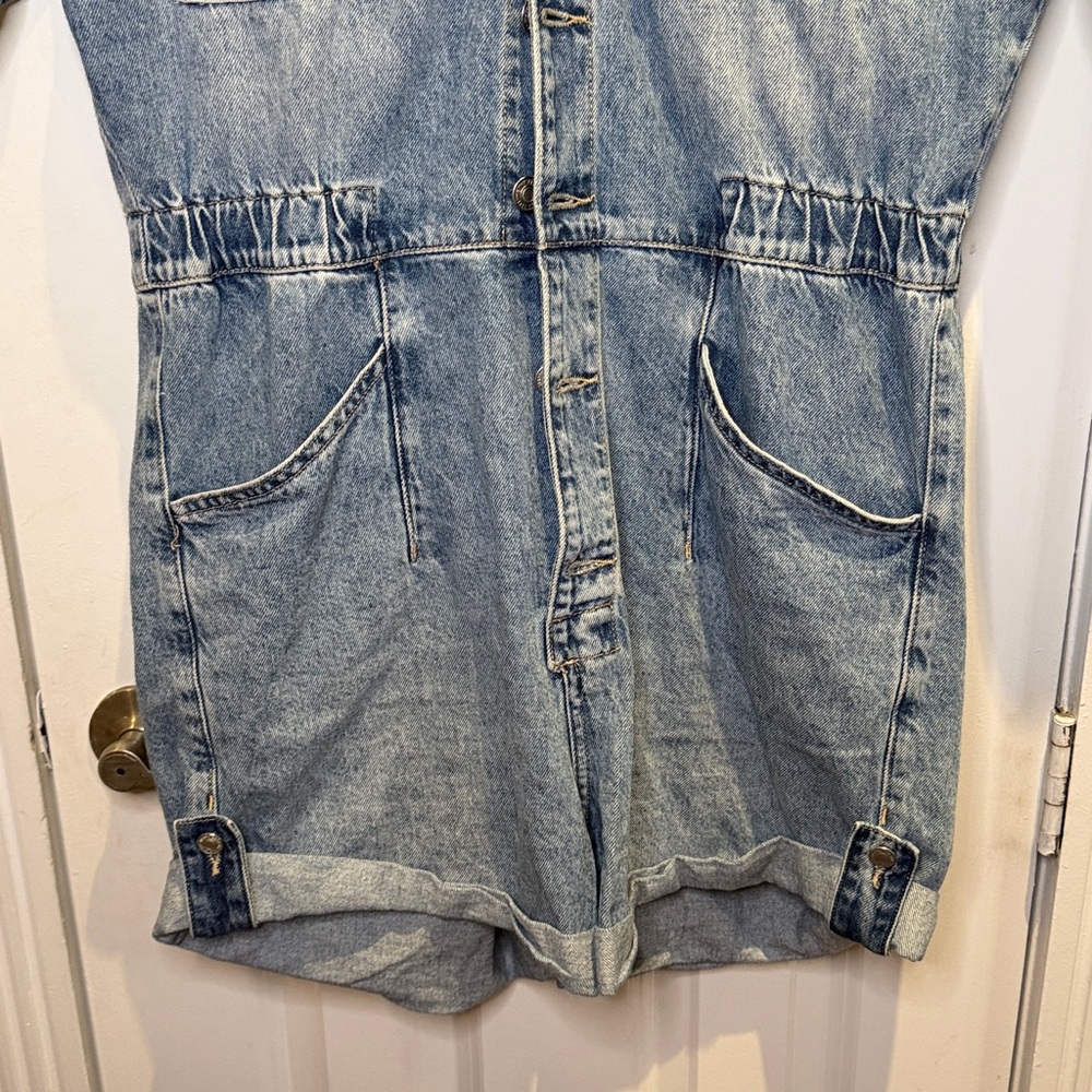 Free People Marci Denim Cuffed Short Romper in Large - Picture 4 of 5